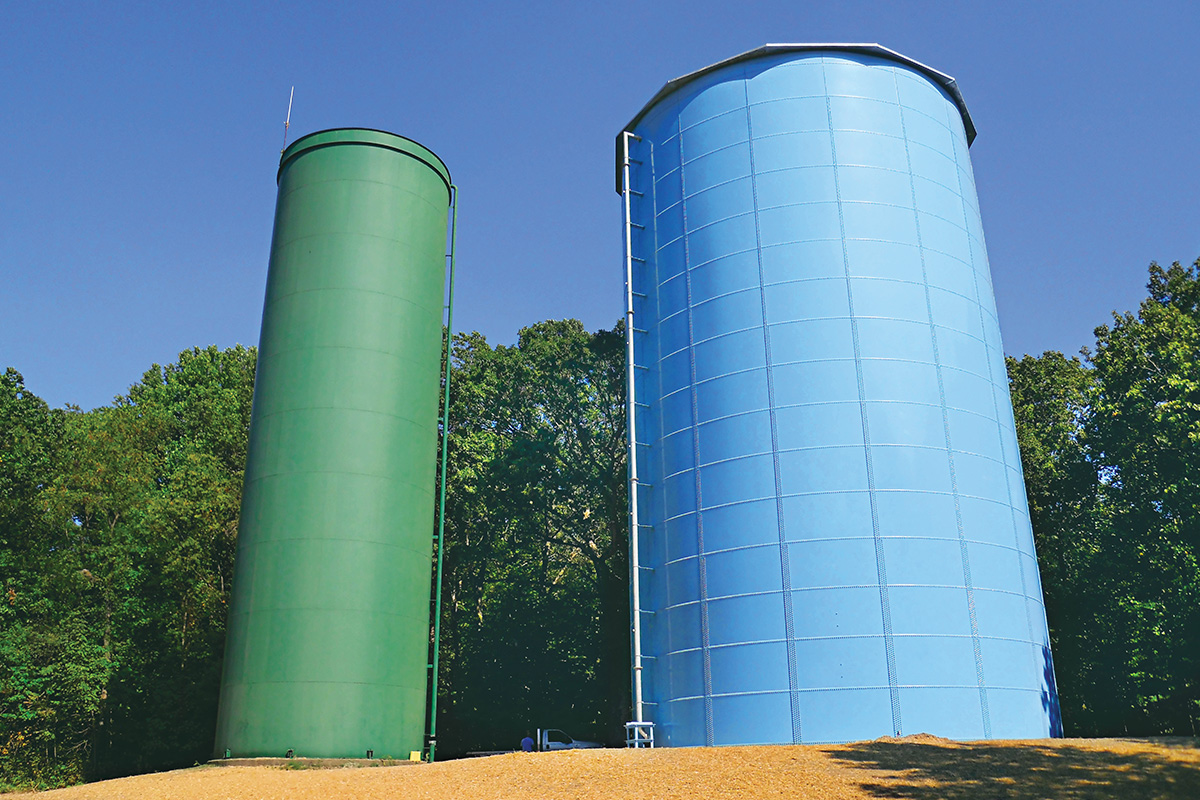 Elevated Water Tank w/ Aluminum Dome